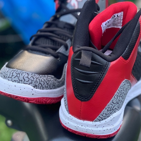 And1 Sneakers Men's Basketball Athletics Shoe New - Picture 4 of 11